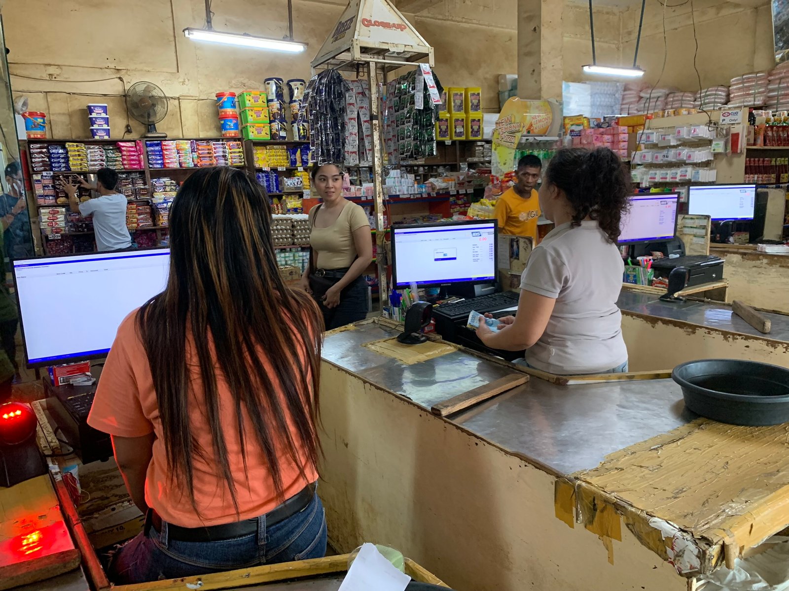 RETAIL  GROCERY